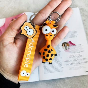 Brelok Przywieszka Do Kluczy Żyrafa Ze Smyczą